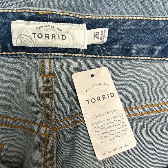 Torrid women’s classic skinny fit jeans size 26 - Picture 4 of 11